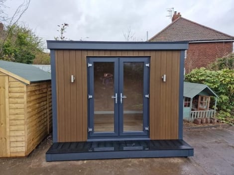 3.5m x 3m Eco Composite Garden Room Gallery No 61 Location Derbyshire